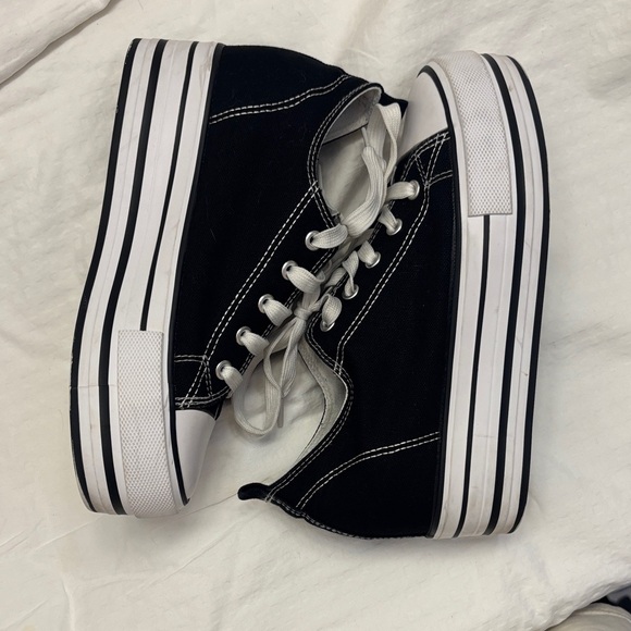 Black & White Platform Sneakers - Picture 6 of 9